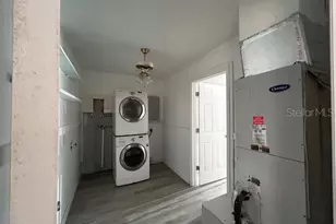 12303 Cedar St, Cedar Key, FL 32625 - Photo 11