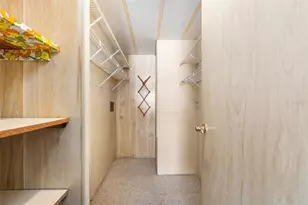 14233 Rialto Ave, Brooksville, FL 34613 - Photo 25