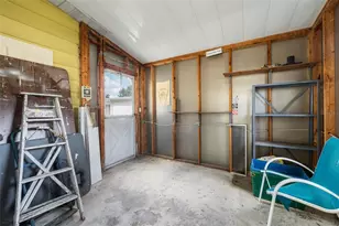 14233 Rialto Ave, Brooksville, FL 34613 - Photo 33