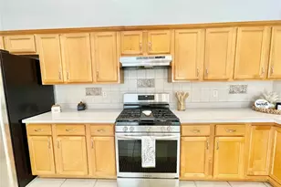 1010 NW 120th St, Gainesville, FL 32606 - Photo 3