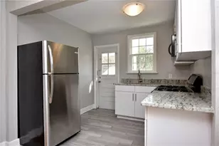 1028 NE 3rd Ave, Gainesville, FL 32601 - Photo 7