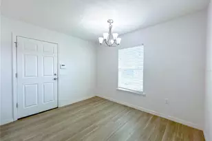 2738 SE 21st Rd, Gainesville, FL 32641 - Photo 5