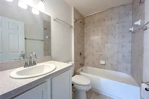 2738 SE 21st Rd, Gainesville, FL 32641 - Photo 7