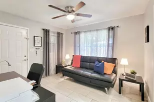 741 NW 36th St, Gainesville, FL 32607 - Photo 3