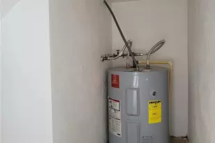 415 NW 50th Blvd, Gainesville, FL 32607 - Photo 29