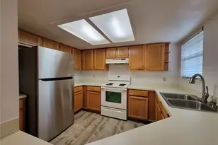 415 NW 50th Blvd, Gainesville, FL 32607 - Photo 9