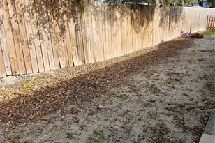 3219 SW 26th Dr, Gainesville, FL 32608 - Photo 9