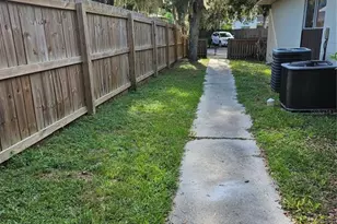 3219 SW 26th Dr, Gainesville, FL 32608 - Photo 15