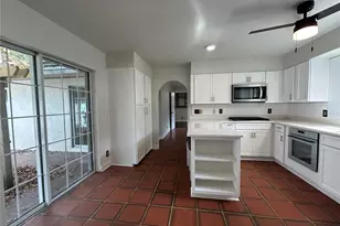 3322 NW 39th Ter, Gainesville, FL 32606 - Photo 5