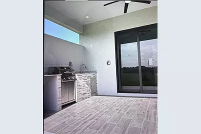 2717 NW 42 Avenue, Cape Coral, FL 33993 - Photo 11