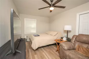 3806 SW 18th St, Gainesville, FL 32608 - Photo 11