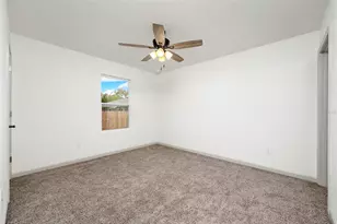 23234 NW 181st Pl, High Springs, FL 32643 - Photo 13