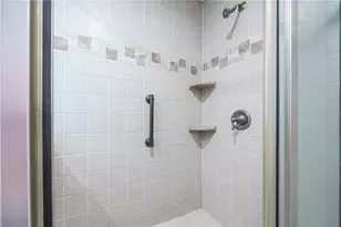 1241 NW 35th Ave, Gainesville, FL 32609 - Photo 21