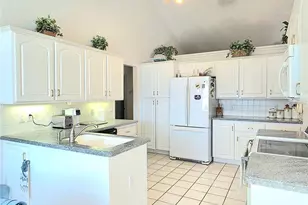 93 Hickory Loop, Ocala, FL 34472 - Photo 9