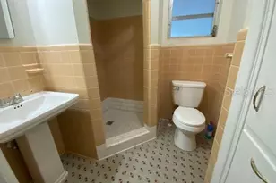 930 NW 36th Ave, Gainesville, FL 32609 - Photo 5