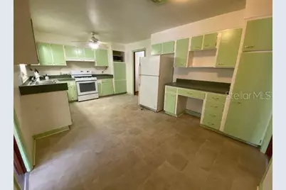 930 NW 36th Avenue, Gainesville, FL 32609 - Photo 3