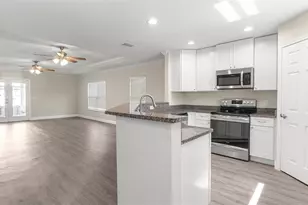 25093 SW 11th Ct, Newberry, FL 32669 - Photo 3