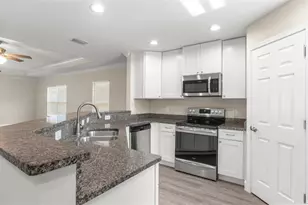 25093 SW 11th Ct, Newberry, FL 32669 - Photo 3