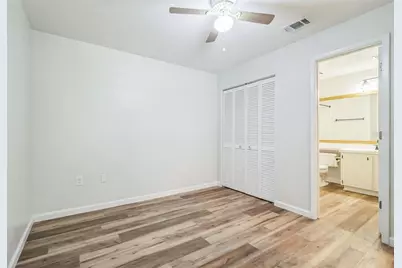 3800 SW 20th Avenue #112, Gainesville, FL 32607 - Photo 11