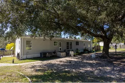 11071 NE 78th Terrace, Bronson, FL 32621 - Photo 5