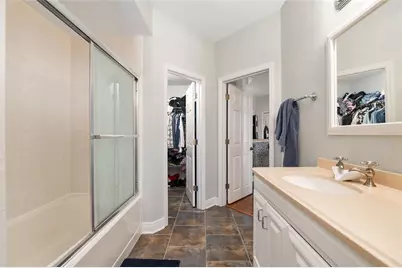 201 SE 2nd Avenue #325, Gainesville, FL 32601 - Photo 37