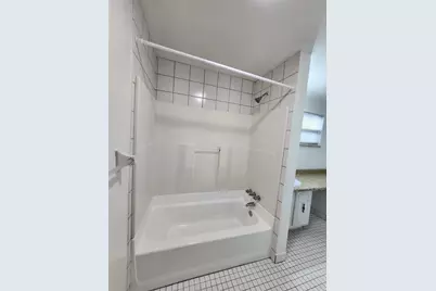 719 SW 75th Street #103, Gainesville, FL 32607 - Photo 15