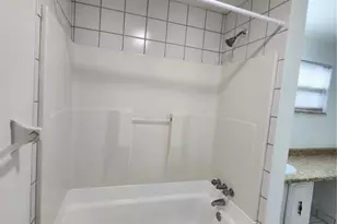 719 SW 75th St, Gainesville, FL 32607 - Photo 15