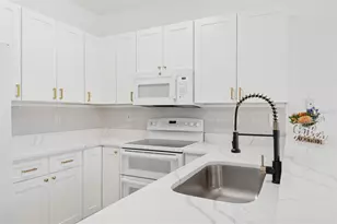 11585 NW 18th Pl, Gainesville, FL 32606 - Photo 15