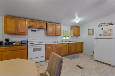 1377 NE 143rd Avenue, Old Town, FL 32680 - Photo 5