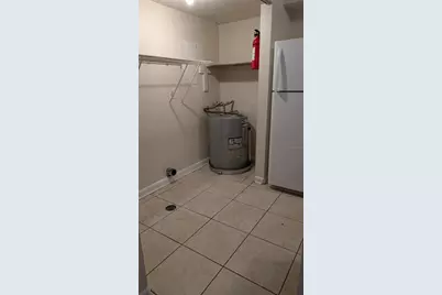 625 SW 67th Terrace #A, B, C, D, Gainesville, FL 32607 - Photo 5