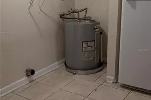 625 SW 67th Terrace, Gainesville, FL 32607 - Photo 5