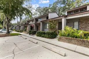 2742 NW 39th Dr, Gainesville, FL 32606 - Photo 3