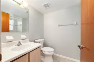 2360 SW Archer Rd, Gainesville, FL 32608 - Photo 17