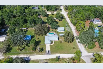 589 SE 71st Street, Starke, FL 32091 - Photo 3