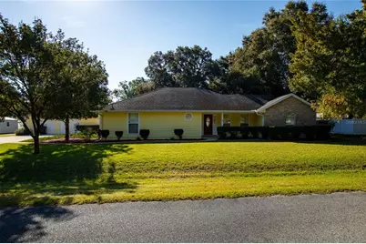 618 SE 44th Street, Keystone Heights, FL 32656 - Photo 1