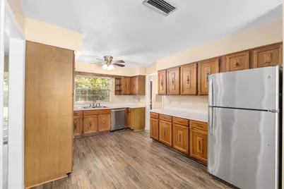 10819 NW 39th Avenue, Gainesville, FL 32606 - Photo 9