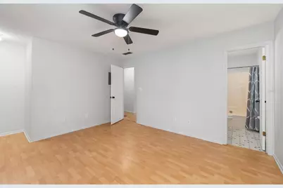 6115 SW 12th Place #13 D, Gainesville, FL 32607 - Photo 21