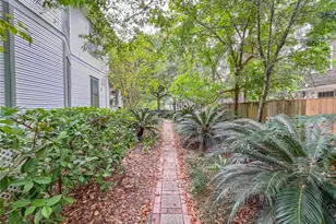 516 NE 4 St, Gainesville, FL 32601 - Photo 49