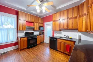 516 NE 4 St, Gainesville, FL 32601 - Photo 23