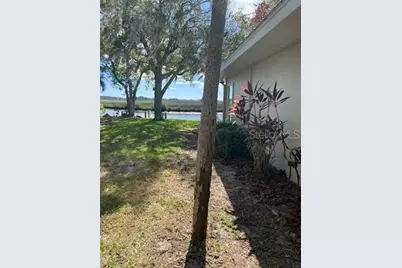 11550 W Bayshore Drive #20, Crystal River, FL 34429 - Photo 5