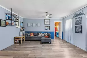 832 Lake Shore Ter, Interlachen, FL 32148 - Photo 9