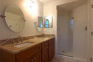 5909 SW 86th Dr, Gainesville, FL 32608 - Photo 9