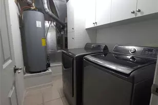 5909 SW 86th Dr, Gainesville, FL 32608 - Photo 15