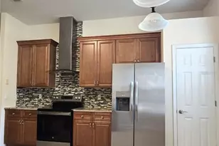 5909 SW 86th Dr, Gainesville, FL 32608 - Photo 3