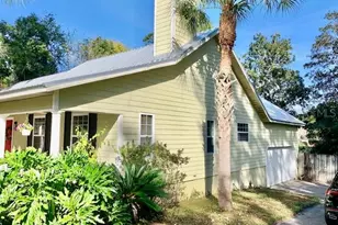 1621 NW 94th St, Gainesville, FL 32606 - Photo 5