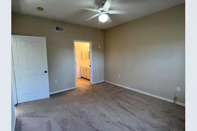 10000 SW 52nd Avenue #U131, Gainesville, FL 32608 - Photo 9