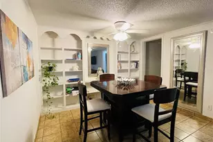 2490 SW 14th Dr, Gainesville, FL 32608 - Photo 11