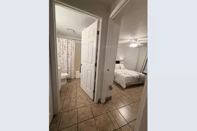 2490 SW 14th Dr #29, Gainesville, FL 32608 - Photo 9