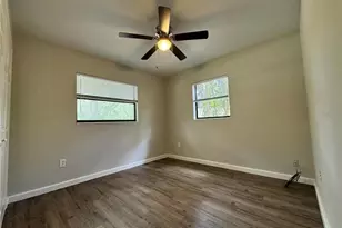 3004 NE 18th Dr, Gainesville, FL 32609 - Photo 11