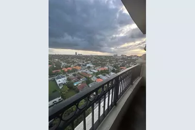 3232 Coral Way #1607, Miami, FL 33145 - Photo 3